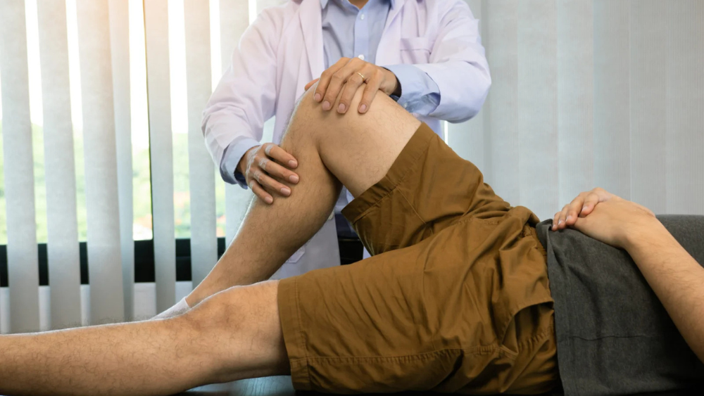 Why You Should Go for Physiotherapy for Knee Pain